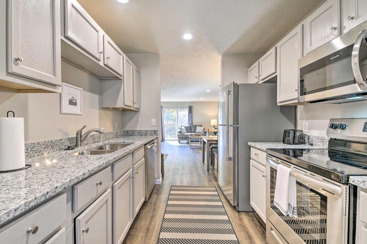 Pet-Friendly Branson Condo With Shared Pool! 외부 사진