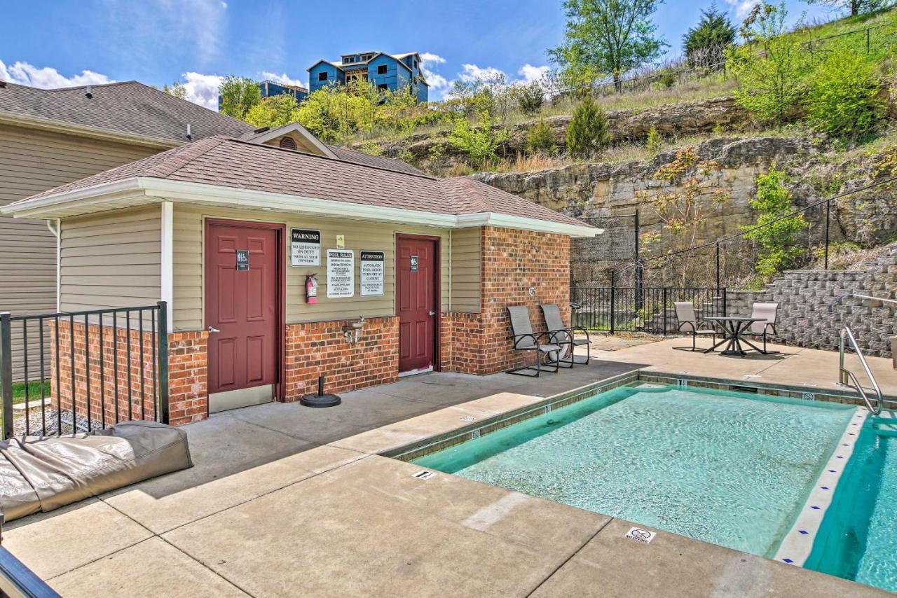 Pet-Friendly Branson Condo With Shared Pool! 외부 사진