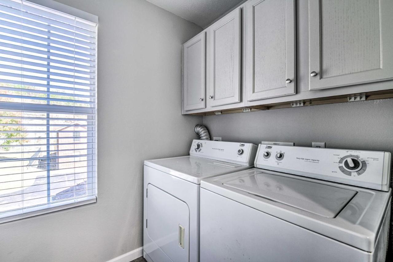 Pet-Friendly Branson Condo With Shared Pool! 외부 사진