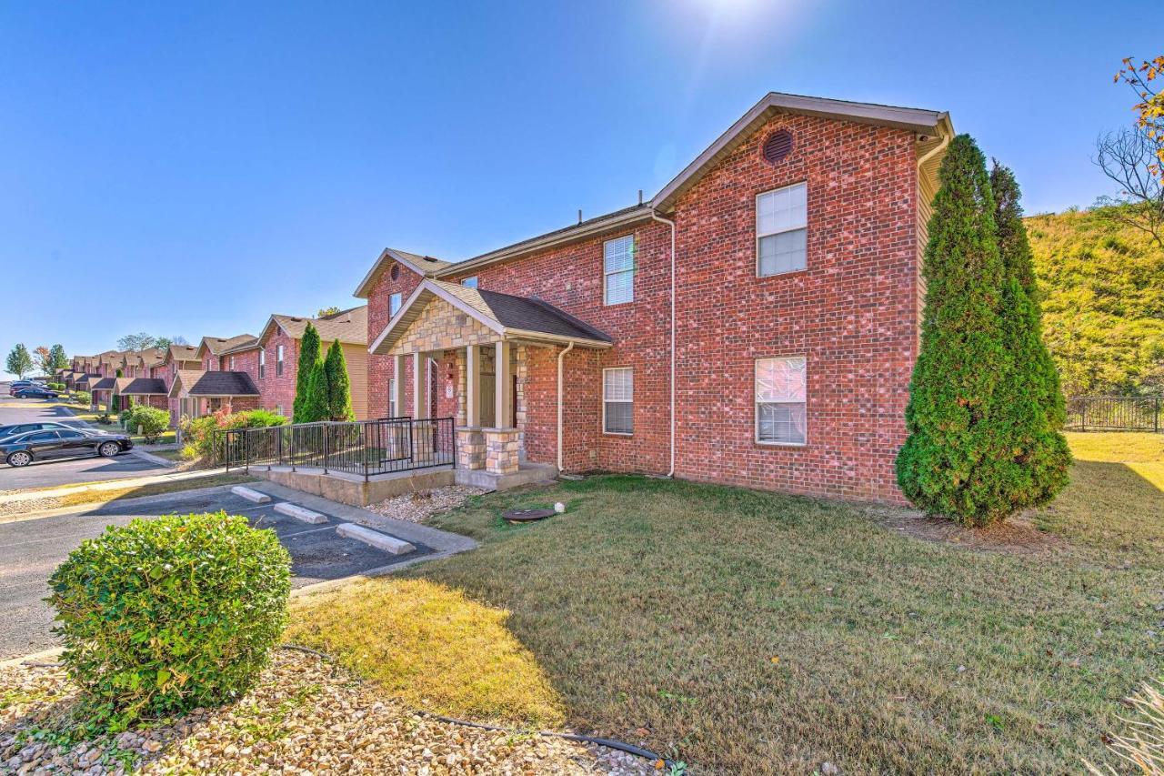 Pet-Friendly Branson Condo With Shared Pool! 외부 사진